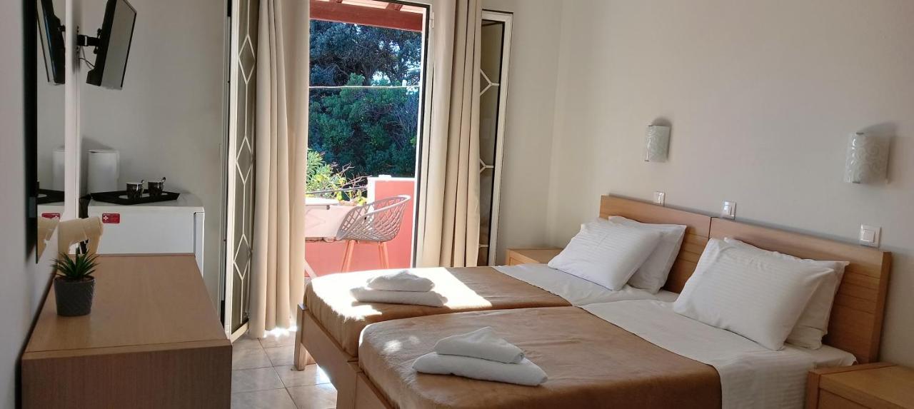 Alonaki Bay Apartment Halikounas Bagian luar foto